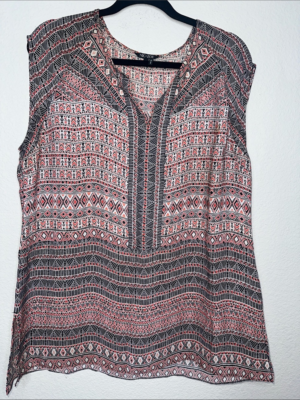 NIC+ZOE Coral Pink and‎ Black Geometric Sleeveless Tunic